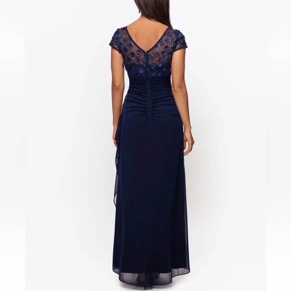 XSCAPE Navy Flower Detailed Draping Side Cap Sleeve Long Formal Sheath Gown - Picture 2 of 12